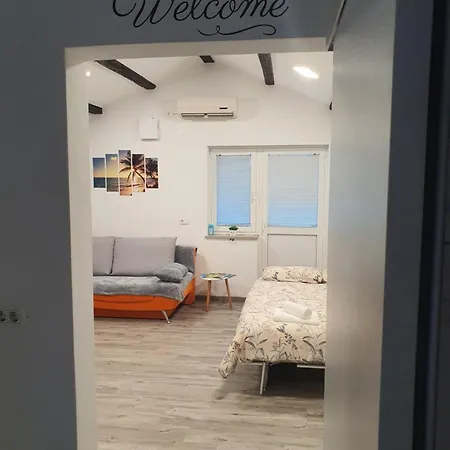 Apartma Vista Baredi Изола