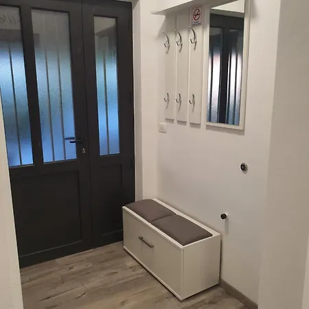 Apartma Vista Baredi