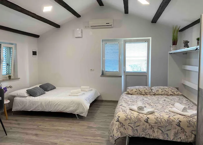 Apartma Vista Baredi